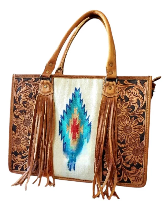 Women's Tooled Leather Blanket Tote Bag In Saddle Tan