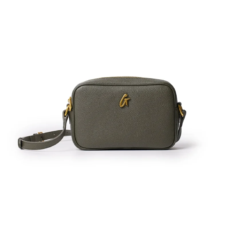 PEBBLE CAMERA BAG OLIVE GREEN