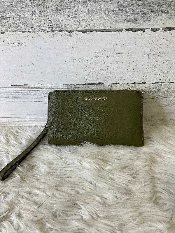 Wallet Leather By Michael Kors, Size: Medium